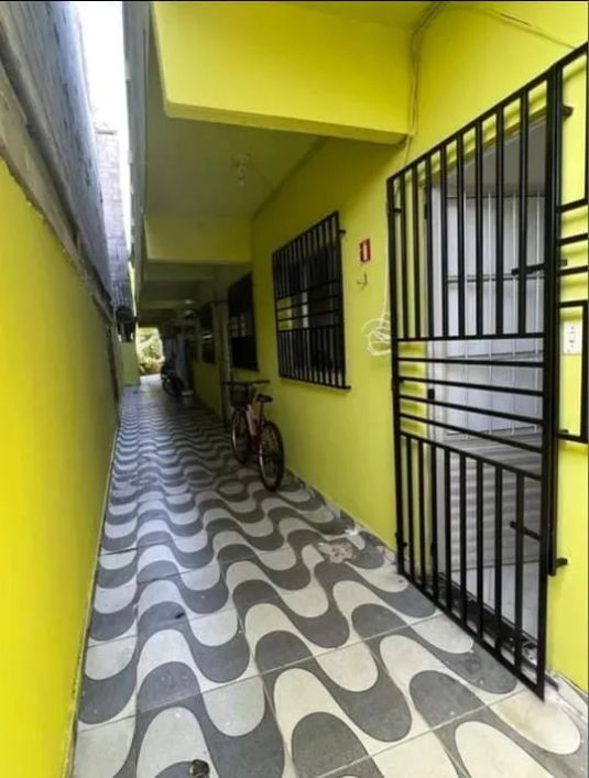 Imóvel com 12 apartamentos + terreno no bairro Coqueiro - Belém - PA
