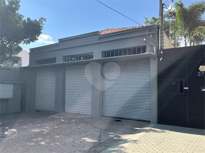 Galpão à venda em Vila Nova Conceição - SP
