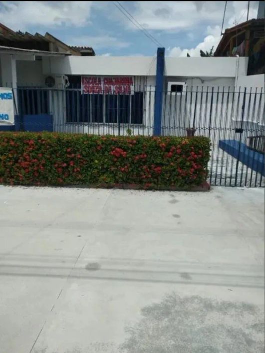 Imóvel comercial com 1377 m² com 13 salas, vestiários e etc... Cruzeiro (Icoaraci) - Belém - PA