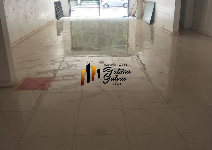 Vendo Residencial e Ponto Comercial no Marco
