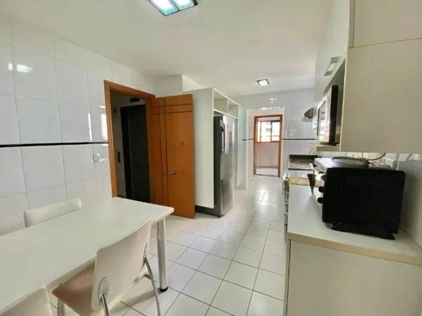 Torre de Molina, mobiliado, 3 suítes, 2 vagas, Cremação