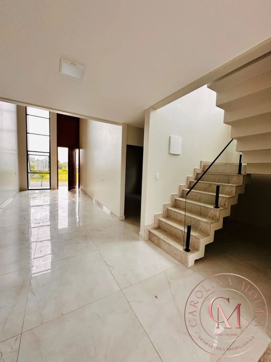 Condomínio Jardim das Mangueiras – Casa com 3 suítes.