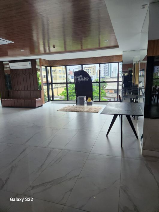 Apartamento para venda possui 73 metros quadrados com 2 suites, 2 vgs na Batista Campos