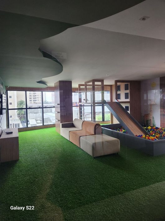Apartamento para venda possui 73 metros quadrados com 2 suites, 2 vgs na Batista Campos