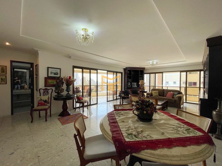 Ed. Piazza Venezia - Apartamento com 4 Suítes à venda, 280 m² por R$ 2.250.000
