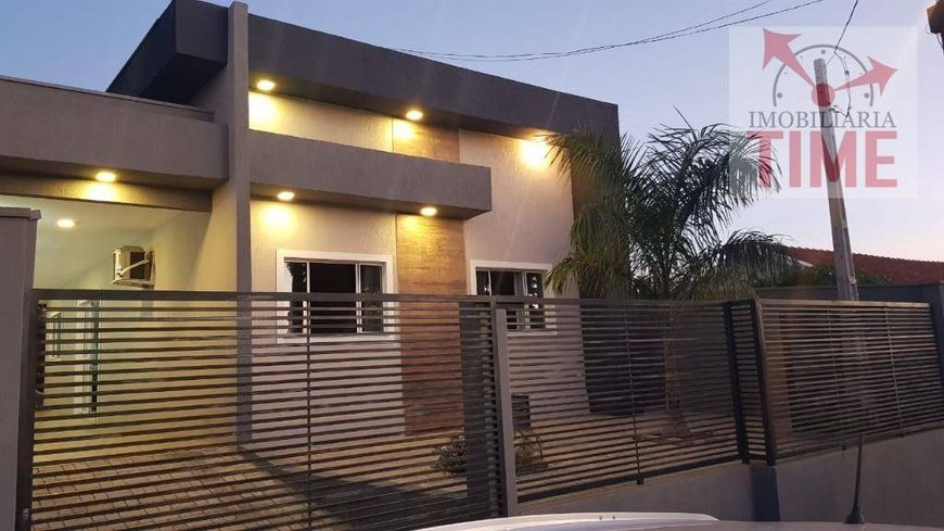 Casa com 3 dormitórios à venda, 190 m² por R$ 792.000,00 - Centro - Jacarezinho/PR