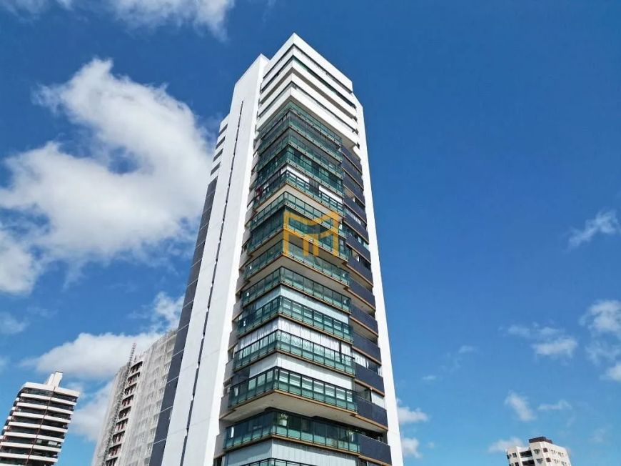 Apartamento em Batista Campos com 287 m2 e 3 suítes