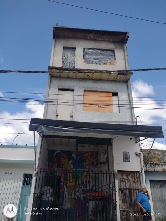 Vendo Prédio com ponto comercial na Sacramenta - Belém - Pará