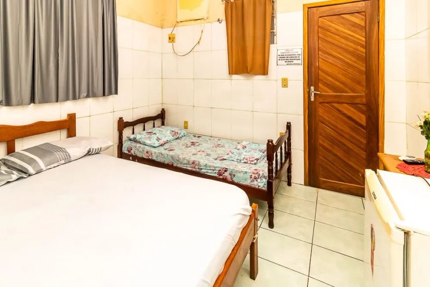 HOTEL COMERCIAL