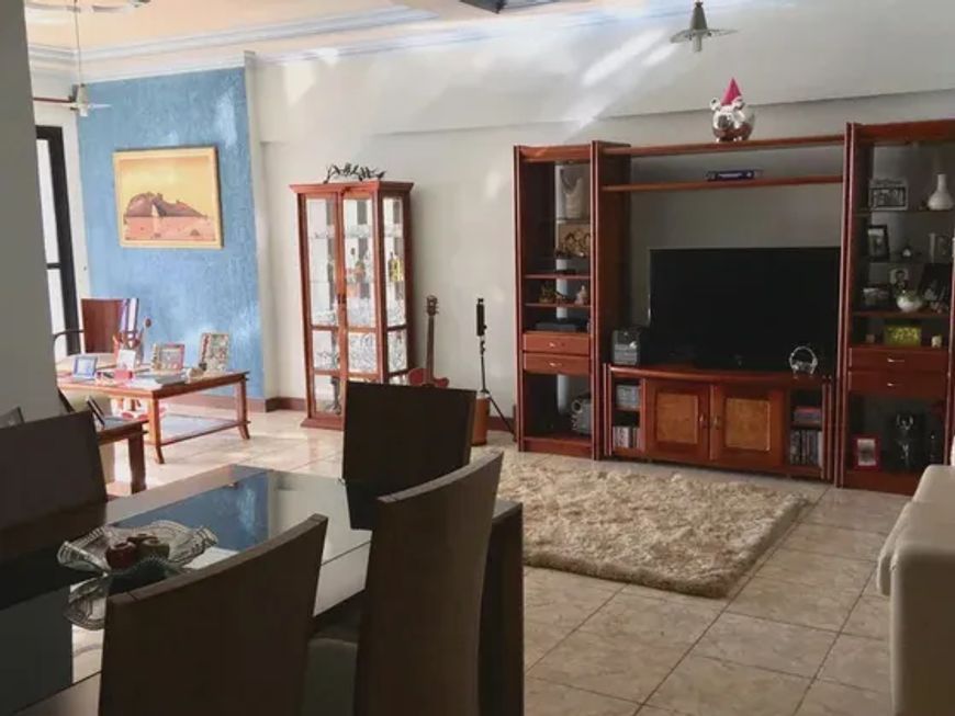 Twin Towers Residence, 218m², 4 suítes, 2 vagas, Cremação