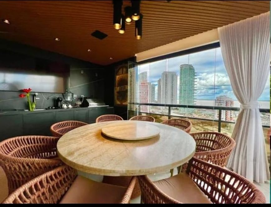Apartamento para venda tem 202 m², 3 suítes, 3 vagas em Reduto - Belém - PA