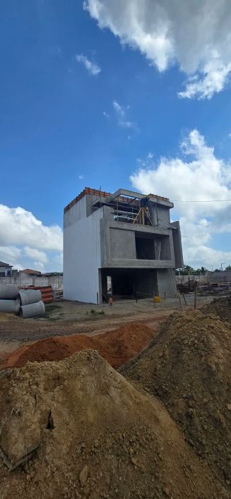 Mundi Rooftop- Condomínio 3 ou 4 suítes - com até 2 vagas cobertas