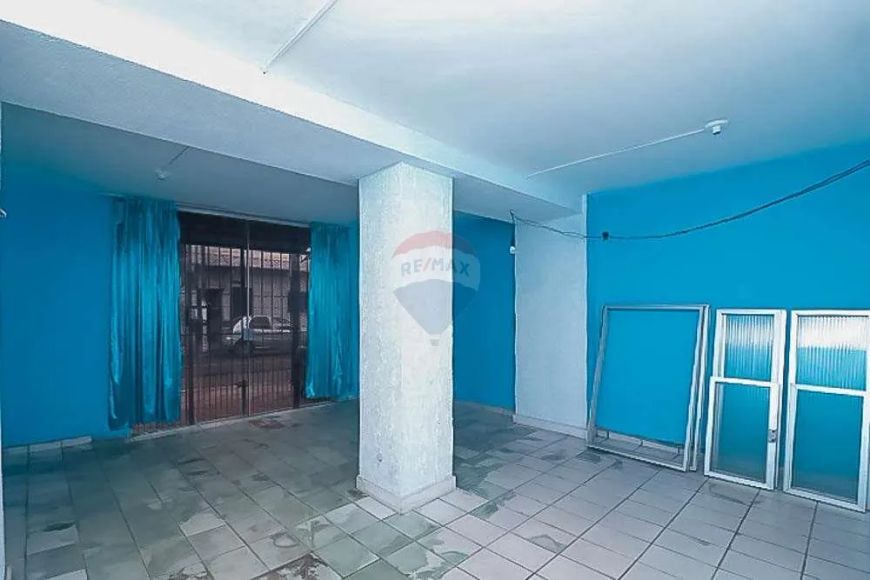 terreno com 3 imóveis, medindo 407m²
