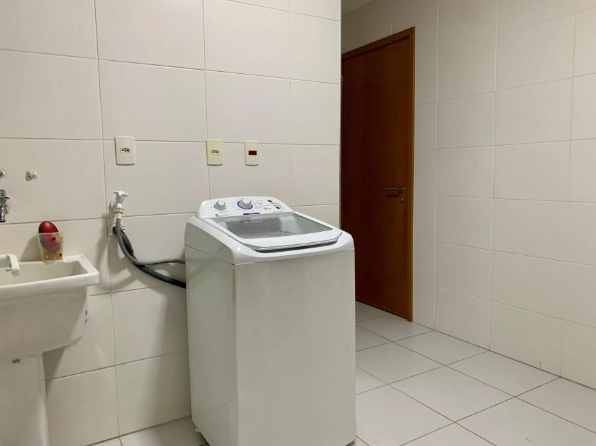 Apartamento no Torres Cenário com 3 suítes - Telégrafo, Belém - PA