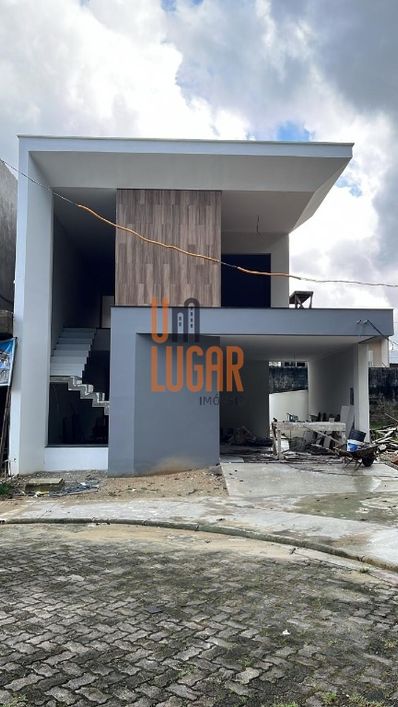 Um Lugar Imóveis vende uma casa no condomínio Quartzo, na Av. dos Planetas, 66640-002 - Mangueirão,