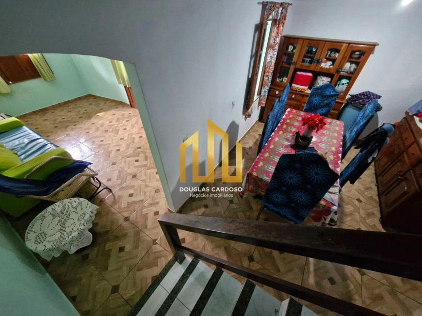 VENDO CASA DOIS PAVIMENTOS NO MANGUEIRÃO