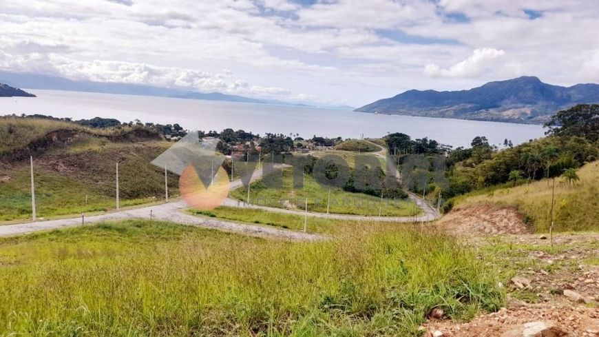 Terreno 447m² em condomínio - São Sebastião SP