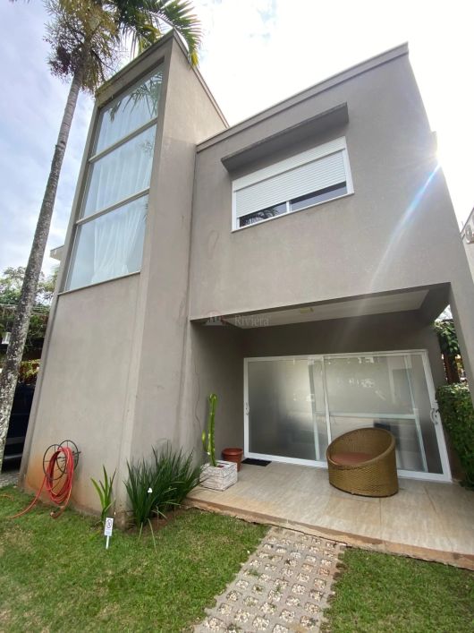 Casa a Venda na Praia de Cambury em Condominio Fechado