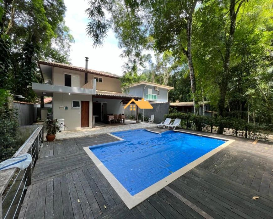 CASA NA PRAIA DE JUQUEHY A VENDA