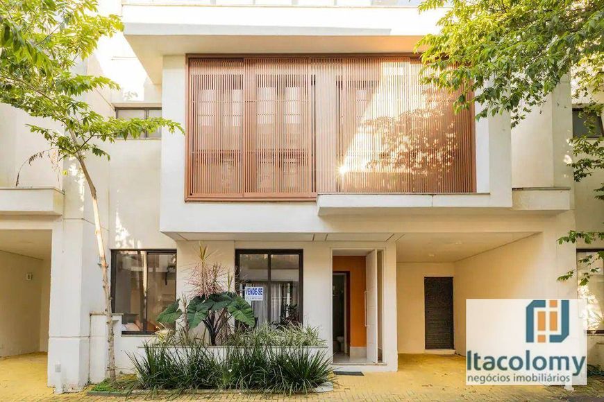 Casa no litoral à venda no Condomínio Cambury Residence II