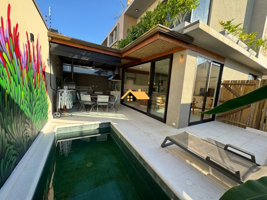 CASA EM CONDOMÍNIO NA PRAIA DE JUQUEHY