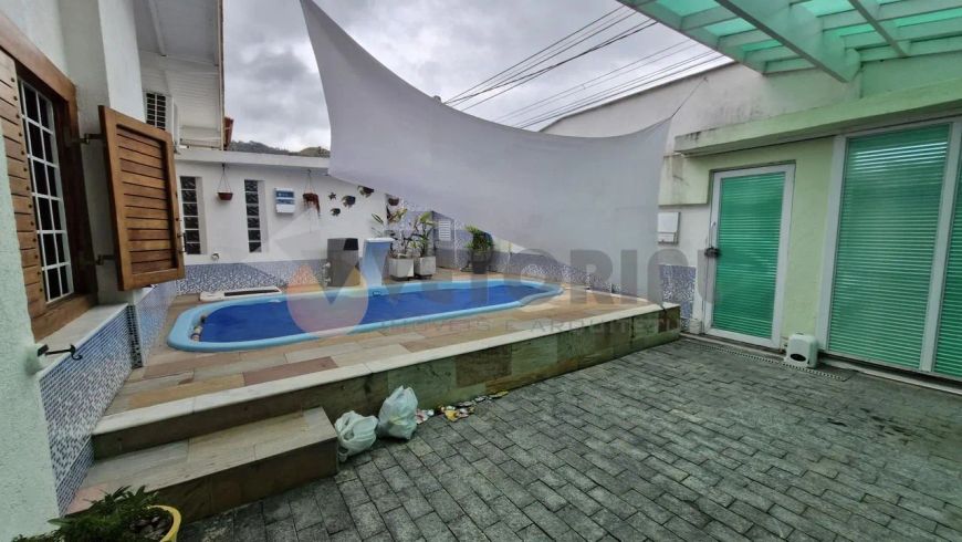 Casa com 4 dormitórios à venda, 160 m² por R$ 890.000 - Pto Grande - São Sebastião/SP