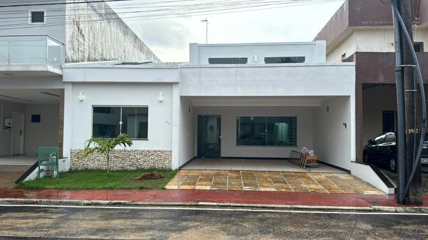 Condomínio Cidade Jardim 2, 300m², 3 quartos sendo 2 suites, 2 vagas, Tapanã