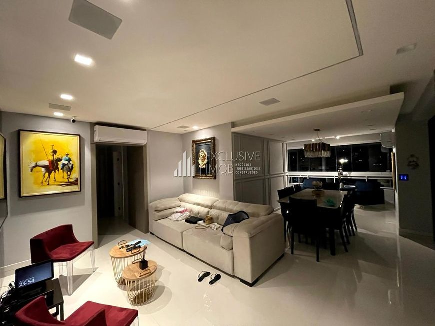 DANIEL PEREIRA IMOB VENDE: Apartamento no Ed. São Luiz ; 3 Suítes; 2 vgs. VALOR R$1.300.000
