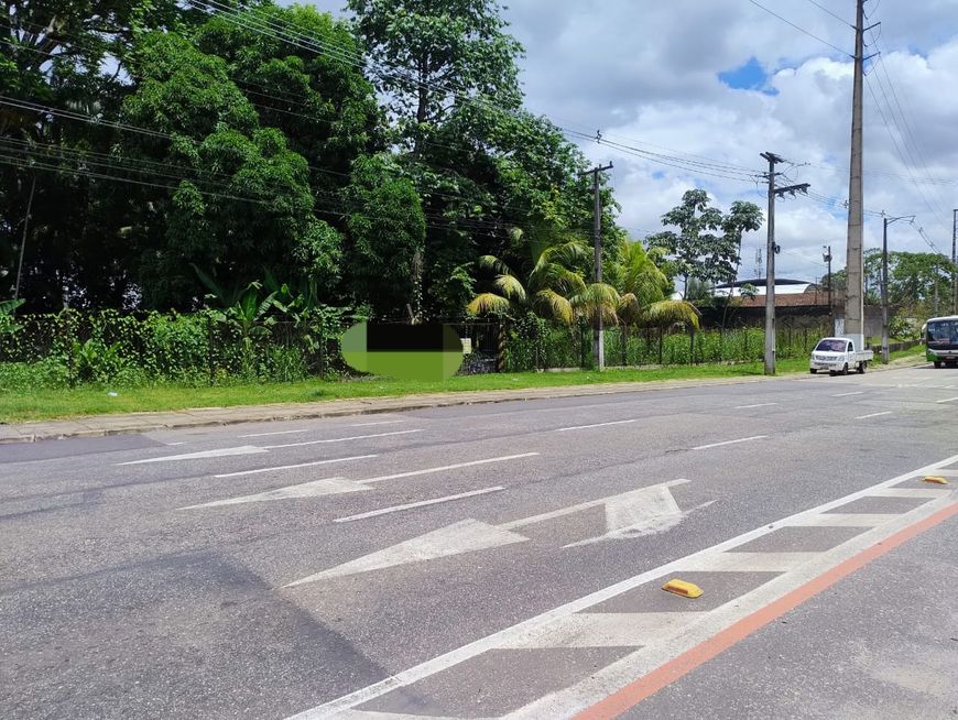 Imóvel para venda tem 2200 metros quadrados em Curió-Utinga - Belém - PA