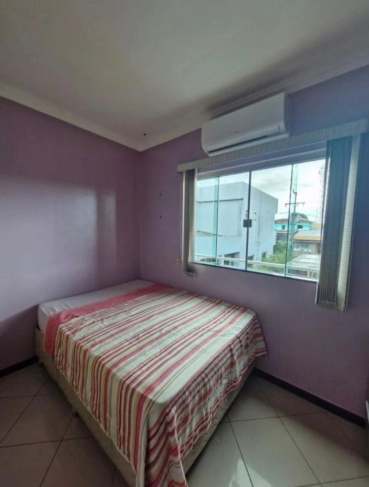 Bacelar Imóveis vende excelente casa no Lion Ville, com 4 quartos, Rodovia Mário Covas, Coqueiro