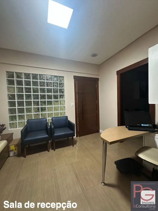 LINDA SALA COMERCIAL NO ED. VILLAGE MEDICAL CENTER, 32M², C/ SALA DE RECEPÇÃO E SALA DE ATENDIMENTO
