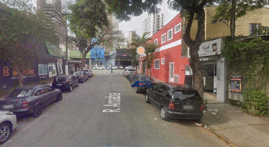Galpão 570 m2 de área construída e 760 de área de terreno frente de 19,50 metros