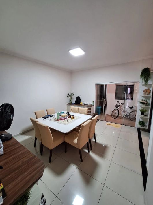 ALC VENDE LINDA CASA NO LION VILLE
