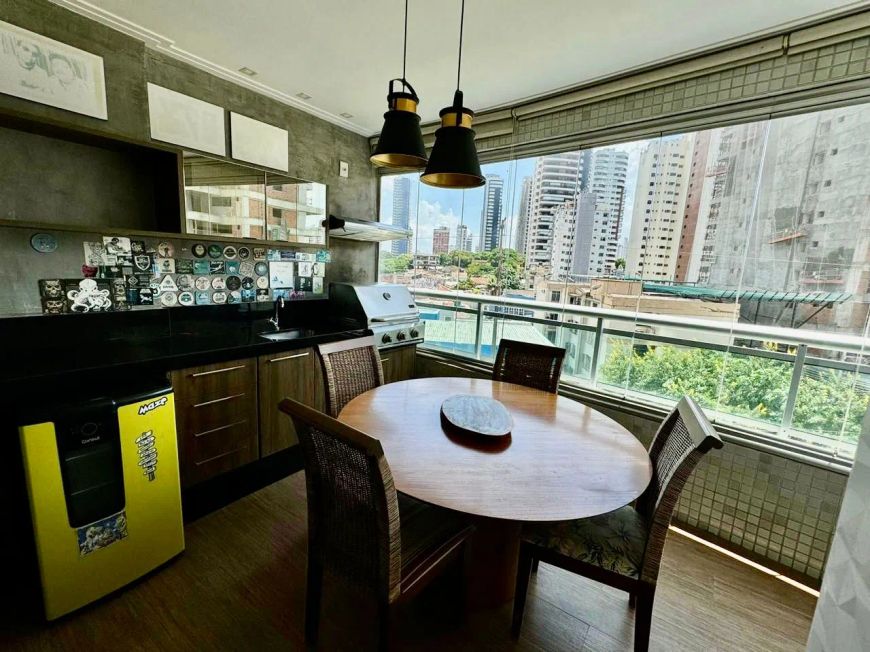 Apartamento para venda de 140 metros, Edifício Piazza Colonna, 3 suítes, Batista Campos - Belém/PA