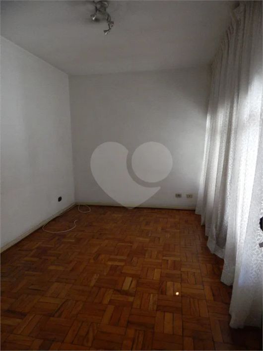 Casa térrea com 4 quartos à venda em Super Quadra Morumbi - SP