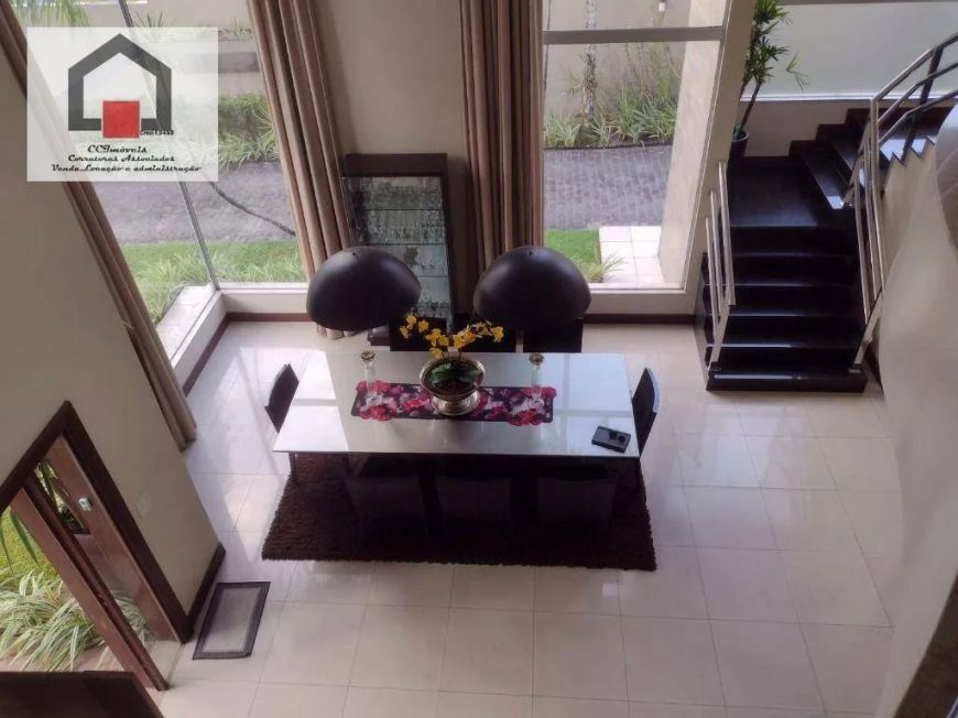 Água Cristal 1000 m², Duplex com 04 Suítes,