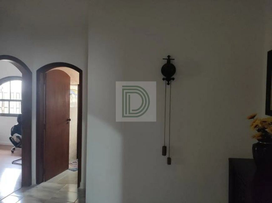 Linda casa térrea assobradada na Vila Sônia