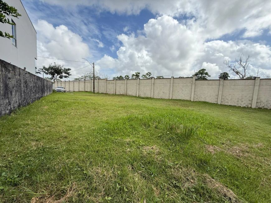Lote de 400m² a venda no condomínio Jardins do lago em Coqueiro - Belém - PA