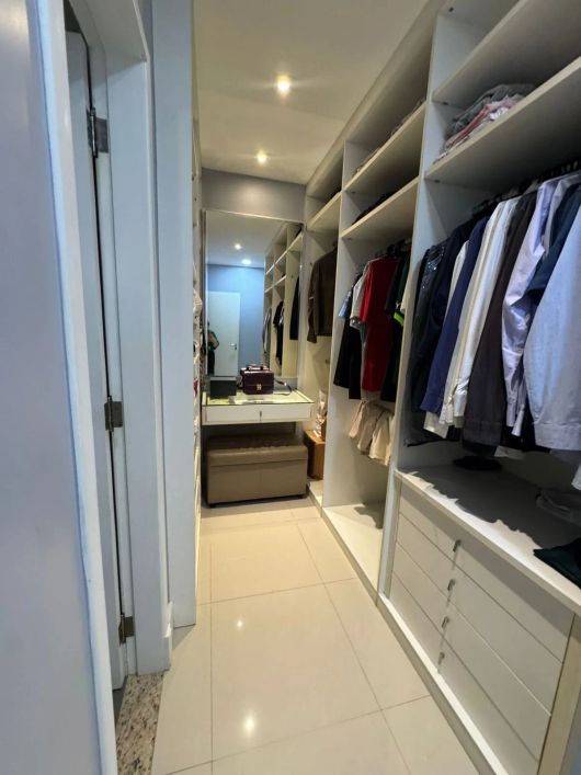 Luxuoso Apartamento Disponível para Venda no Bairro de Batista Campos