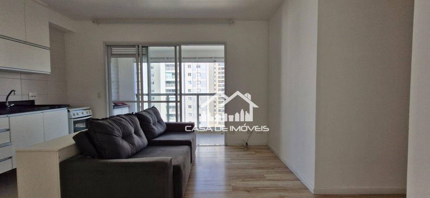 Vende apartamento de 55m², com 2 dormitórios, sendo 1 suíte, 1 vaga e lazer, na Vila Andrade.