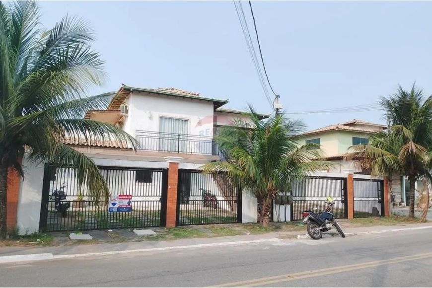Aluguel fixo em condomínio com 1 vaga de garagem em Armação dos Búzios