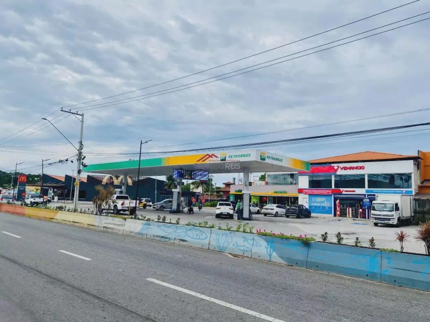 Ponto comercial pronto para grande negócio em Manguinhos!