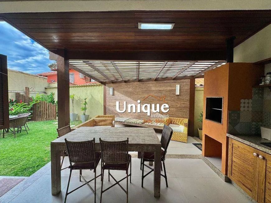Casa com 4 dormitórios, para temporada em Geribá, condomínio com excelente localização