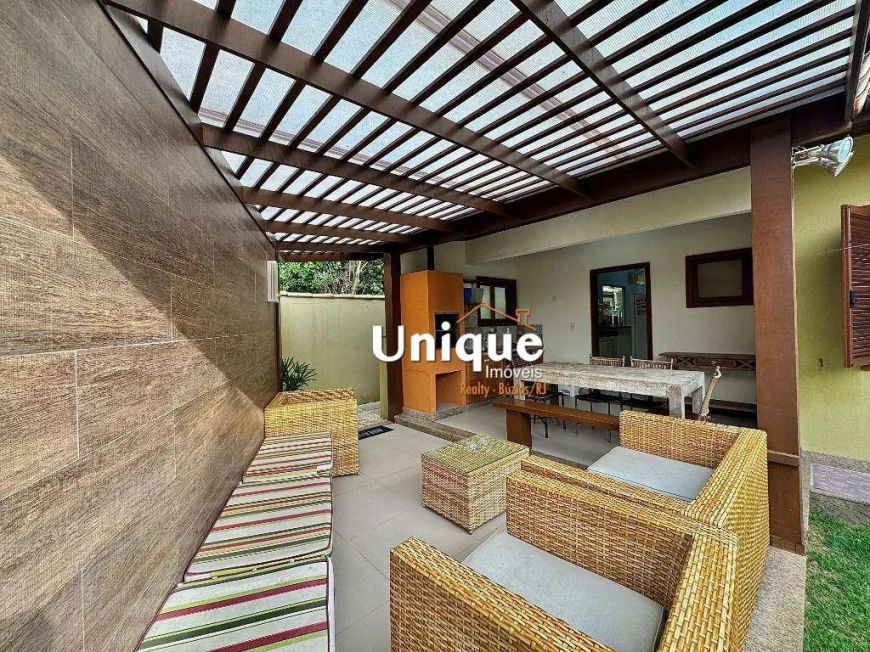 Casa com 4 dormitórios, para temporada em Geribá, condomínio com excelente localização