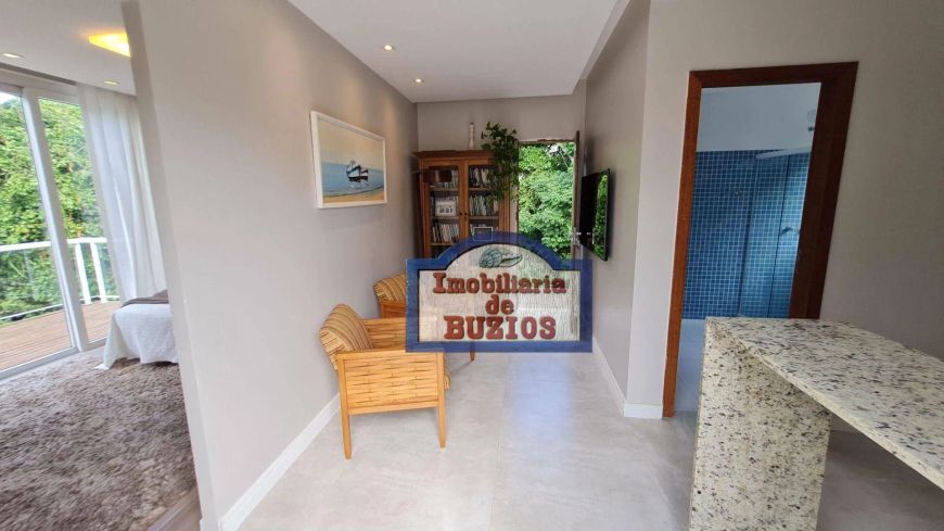 Casa em condomínio de luxo em Búzios com 4 suítes