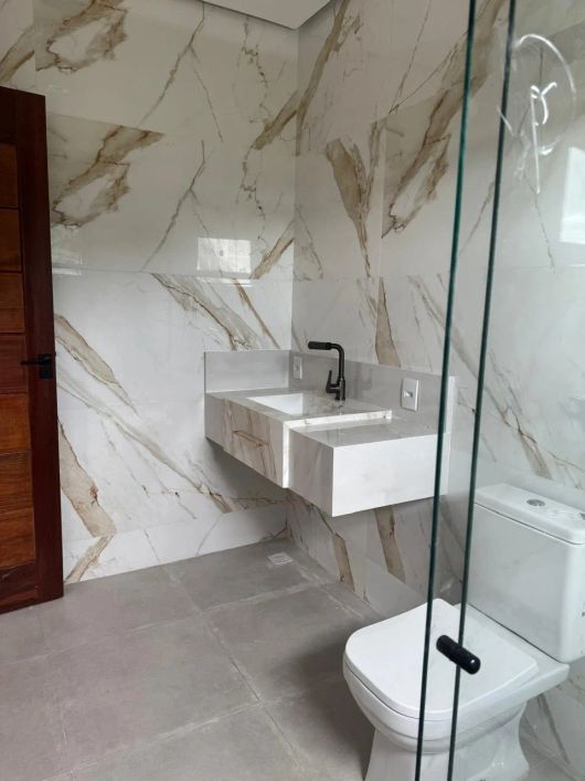 Alphaville Belém Vendo Casa de 3 Suítes com área Gourmet com Piscina/Churrasqueira- Belém - PA