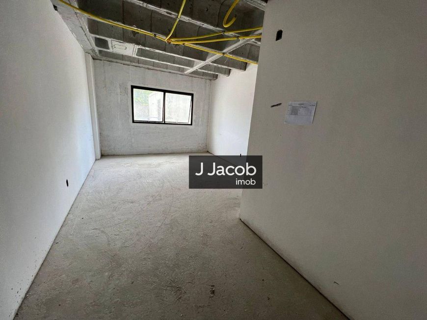 Vendo sala de 25 m² no Ed. Porto Quality - bairro Nazaré