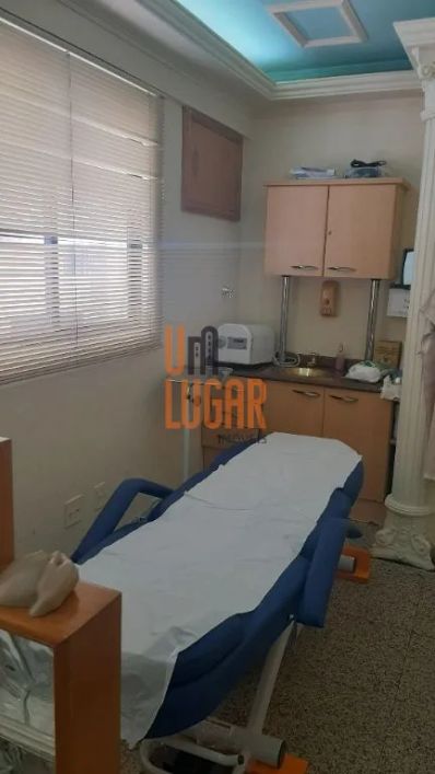 Sala comercial perfeita para consultório no Ed. Village Medical Center para aluguel, Cremação.