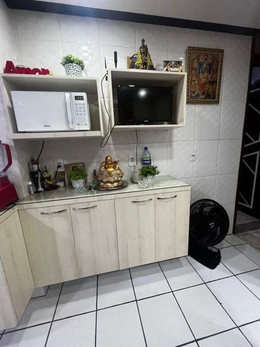VENDO APARTAMENTO 3/4 NO EDIFÍCIO TANBATAJÁ