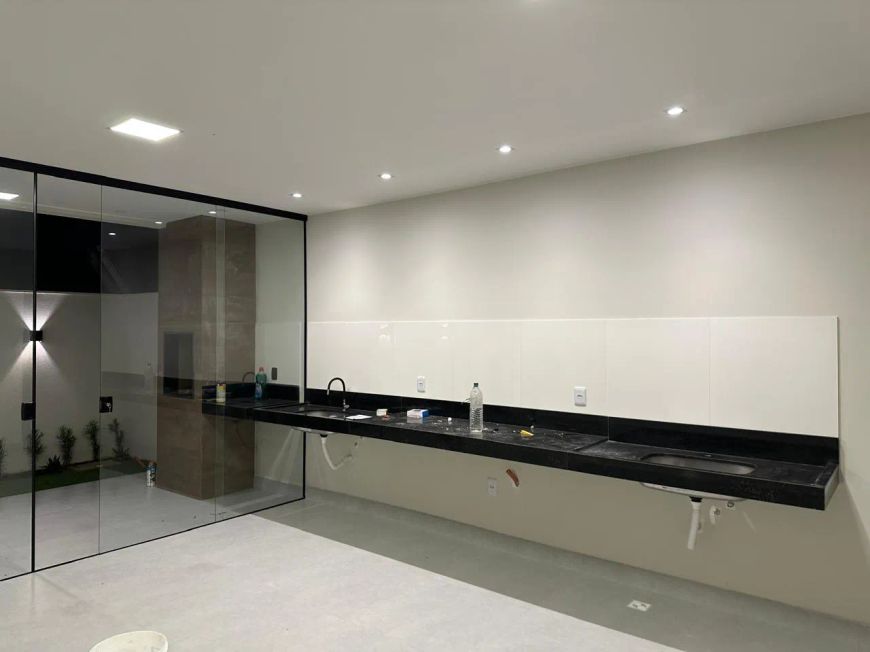 Casa no Gran Paraiso com 3 suítes - Tenoné, Belém - PA